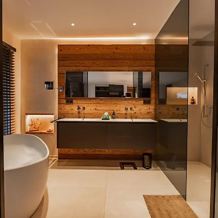 Apartment Exquisite Contemporary Chalet Recently Completed